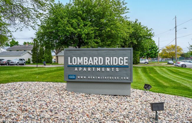 2 beds, 1 bath, 825 sqft, $899, Unit 1750 - 5