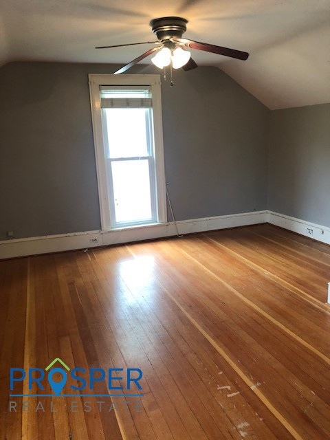 4 beds, 1.5 baths, 2,452 sqft, $1,950, Unit 1