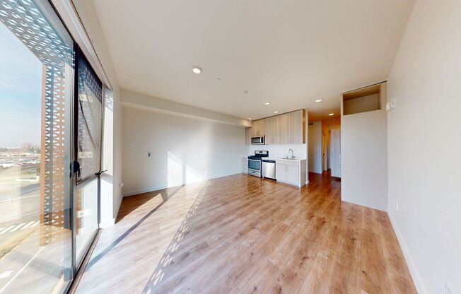 Studio, 1 bath, 460 sqft, $1,750, Unit 514