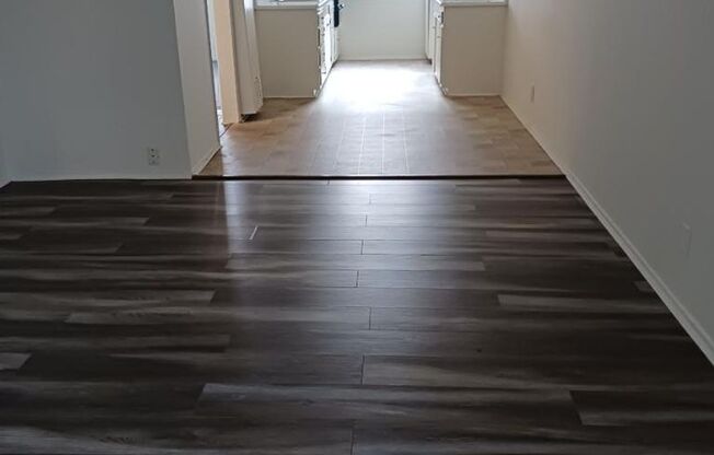 Emerald - Continental Apts.