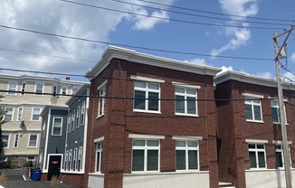 92 SAGAMORE ST