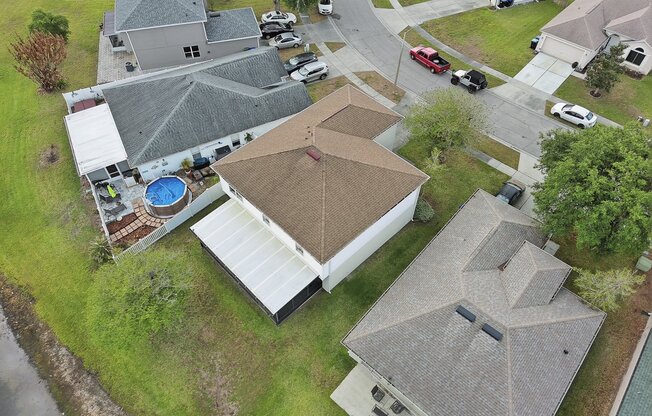 1609 COR MDW CIR