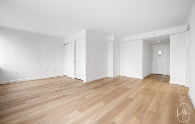 1 bed, 1 bath, 516 sqft, $4,000, Unit 17B