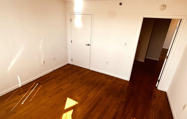 1 bed, 1 bath, 673 sqft, $3,600