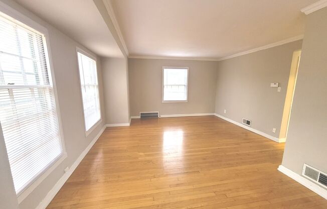 2519 Lake