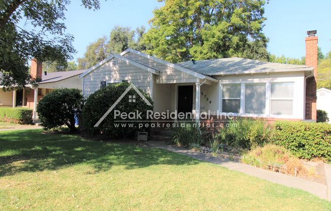 Wonderful Land Park Area 2bd/1ba House