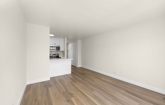 1259 11th Avenue (720r)