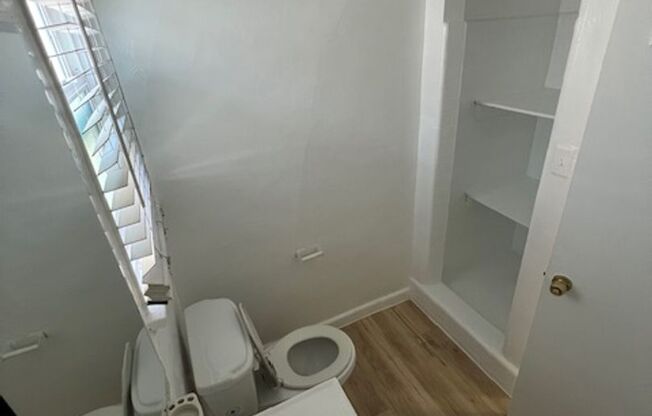 Studio, 1 bath, 250 sqft, $1,695, Unit BY71-05