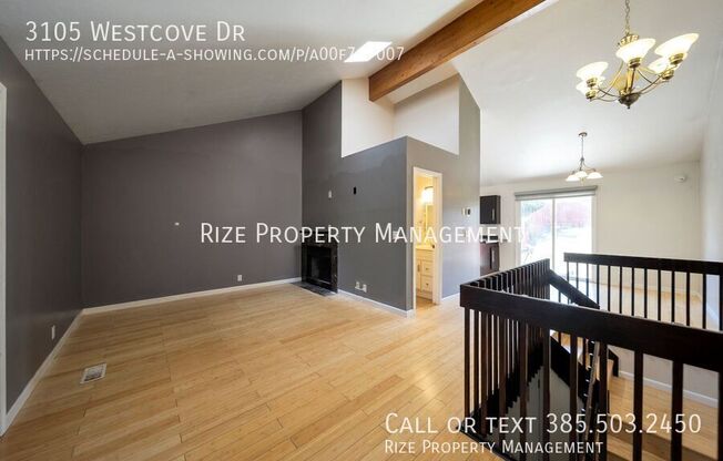 3105 WESTCOVE DR