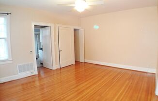 1 bed, 1 bath, $1,200, Unit # 5