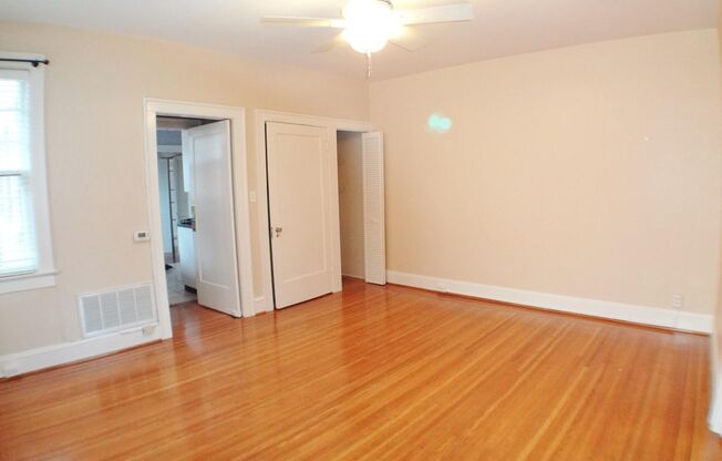 Beautiful 1BR condo in the Highlands
