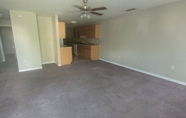 3 beds, 2 baths, $1,650