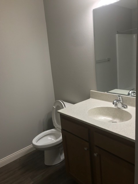 2 beds, 2 baths, 1,140 sqft, $1,134, Unit TWV19