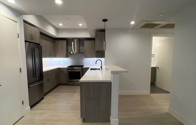 2 beds, 2 baths, 1,180 sqft, $3,948, Unit 103