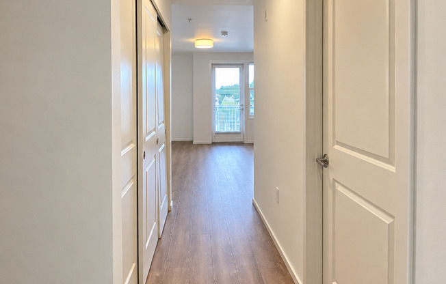 1 bed, 1 bath, 600 sqft, $1,899, Unit 1406-A