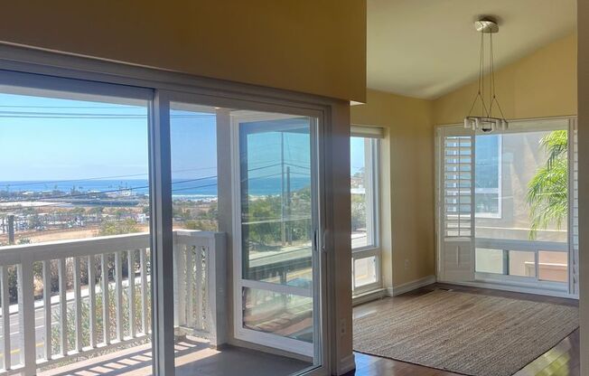 Views, Views, Views - Solana Beach SeaTurf Condo Available