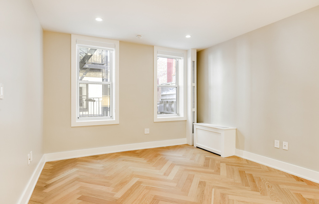 Studio, 1 bath, 394 sqft, $3,850, Unit 2R