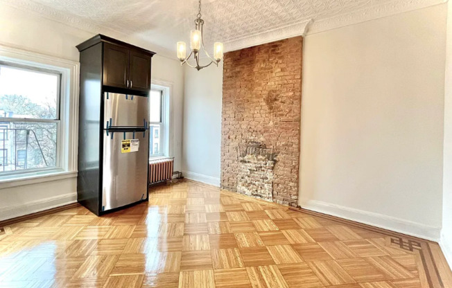 269 CARROLL ST