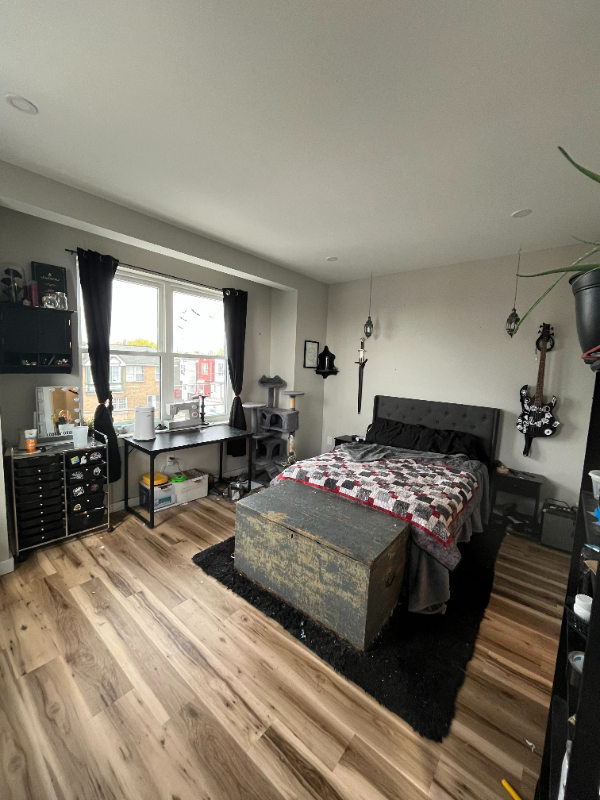 1801 N 54 ST