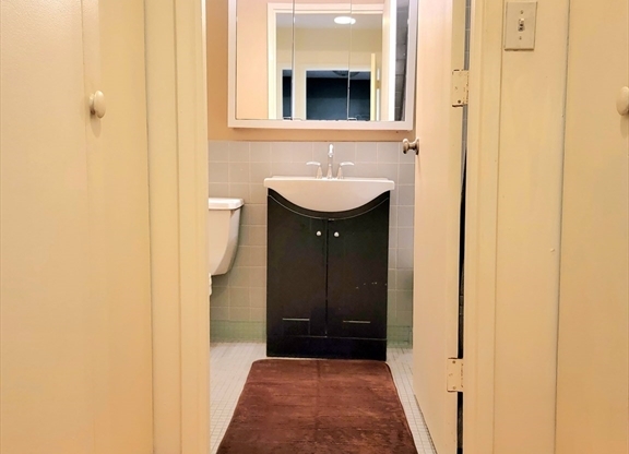 1 bed, 1 bath, 655 sqft, $2,795, Unit 1004