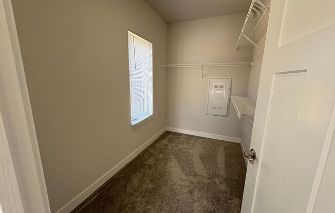 1 bed, 1 bath, 797 sqft, $1,530, Unit 4876-104