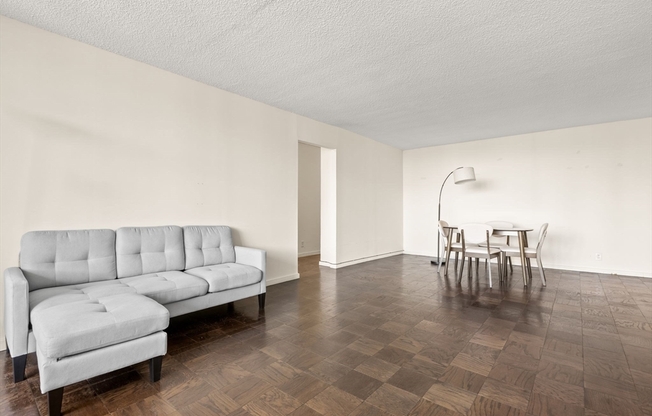 2 beds, 2 baths, 1,265 sqft, $4,300, Unit 1105