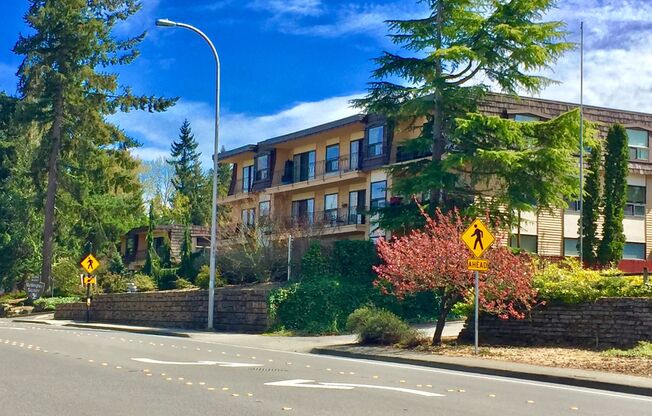 1 bed, 1 bath, 658 sqft, $1,699, Unit 1-108
