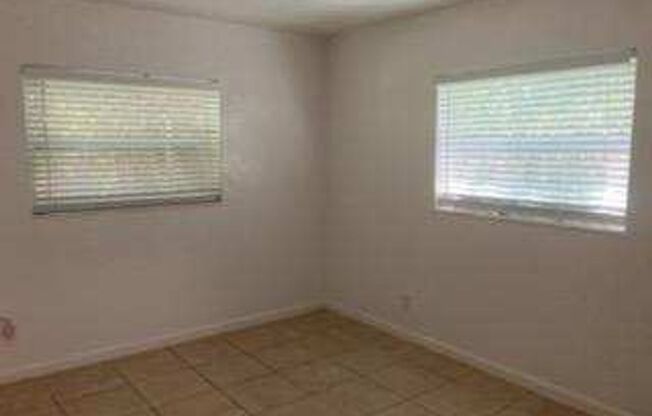 1 bed, 1 bath, 600 sqft, $1,495, Unit 8