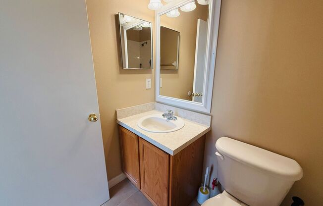 2 beds, 2.5 baths, $1,700