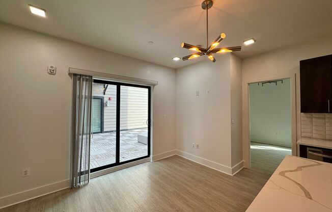 1 bed, 1 bath, 530 sqft, $1,400, Unit 310