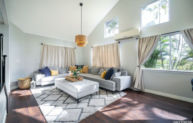 FULLY FURNISHED 4BR/2.5BA/2-CAR GARAGE/GOLF COURSE LOCATION IN WAIKELE