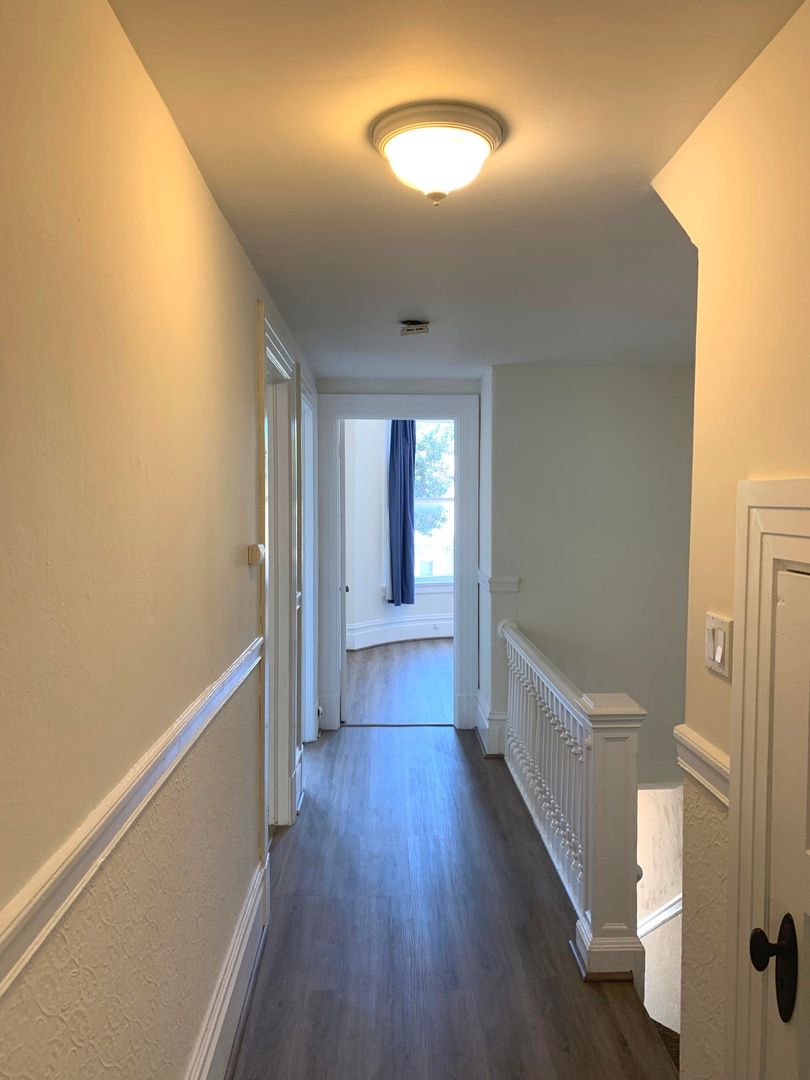 756-758 8th Ave