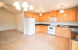 2 beds, 2 baths, $1,425, Unit # #A