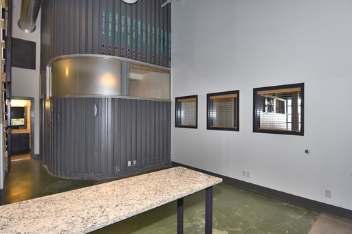 2 beds, 2 baths, 900 sqft, $1,599, Unit 3114
