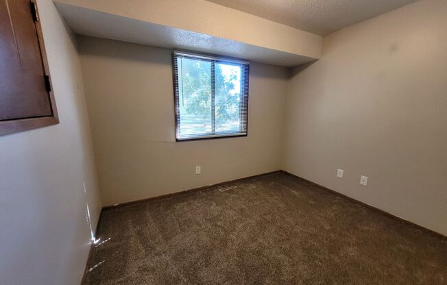 3 beds, 1 bath, $1,245