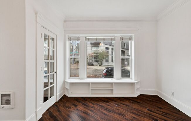 Studio, 1 bath, 375 sqft, $1,425, Unit 209