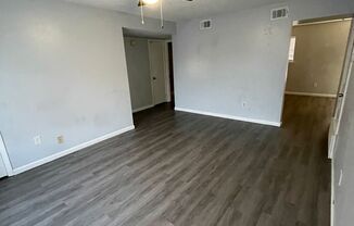 2 beds, 1.5 baths, $795, Unit F-6