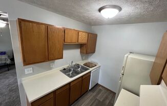 1 bed, 1 bath, 675 sqft, $850, Unit 781