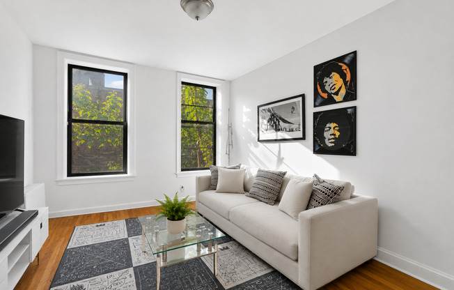 241 MULBERRY ST