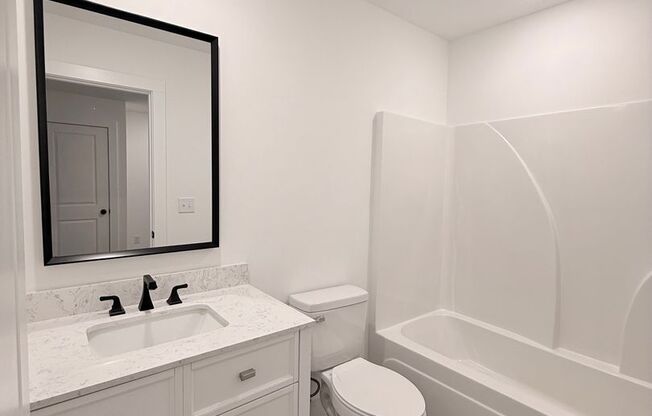 3 beds, 2.5 baths, 1,366 sqft, $1,499, Unit 1398