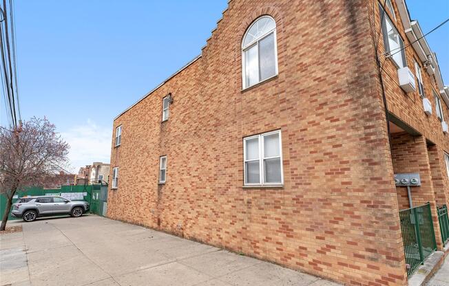 3101 42 ST