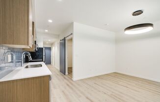 Ellie Jean Apartments