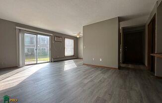 1 Bedroom Condo In Hopkins