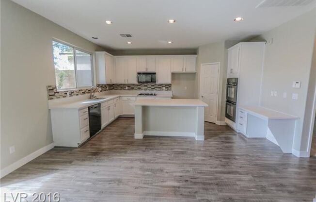 9029 BLUE RAVEN AVE