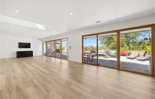 16347 MANDALAY DR