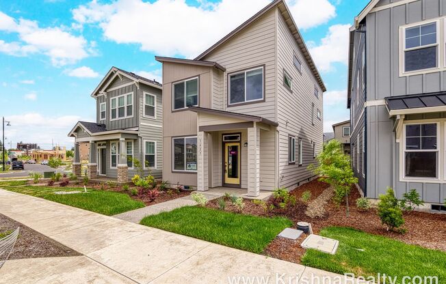 *NEW Construction* Stunning 3BD, 2.5 BA* Single Family Home Featuring Modern Upgrades* in South Hillsboro Reed's Crossing Community*