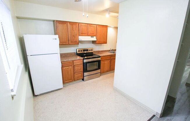 2 beds, 1 bath, 1,000 sqft, $1,295, Unit #3