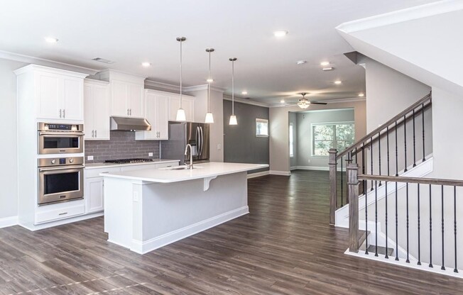 5107 CHESTERFIELD LN