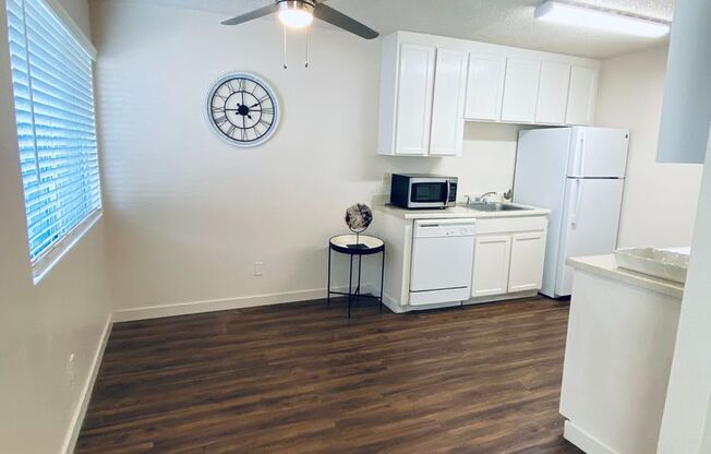 2 beds, 1 bath, 815 sqft, $1,500