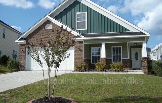 104 WHITE CEDAR CT